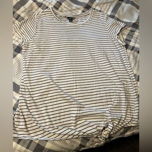 Simply Vera Wang | Striped Black and White Top